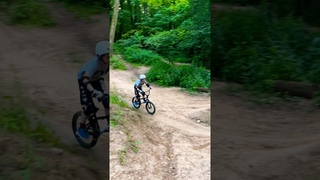 Стиля вам в ленту #велосипед #bmx #bmxшкола #обучение #каникулы #дети #прыжок #mtb #а4 #bmxlife