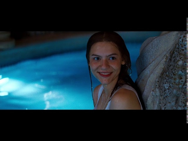 Romeo and Juliet(1996) Pool