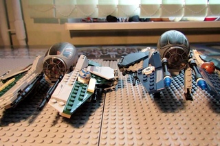 Special Edition: Lego Star Wars 9494 Anakin's Jedi Interceptor Review