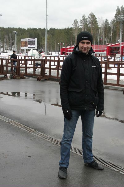 №12, Юрий Резник №12, Юрий Резник