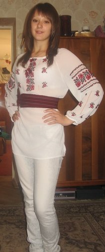 Анюта Бинкевич *М@LЭНьKe ЧОРtЭНЯtkO* | Окны / Красные Окны