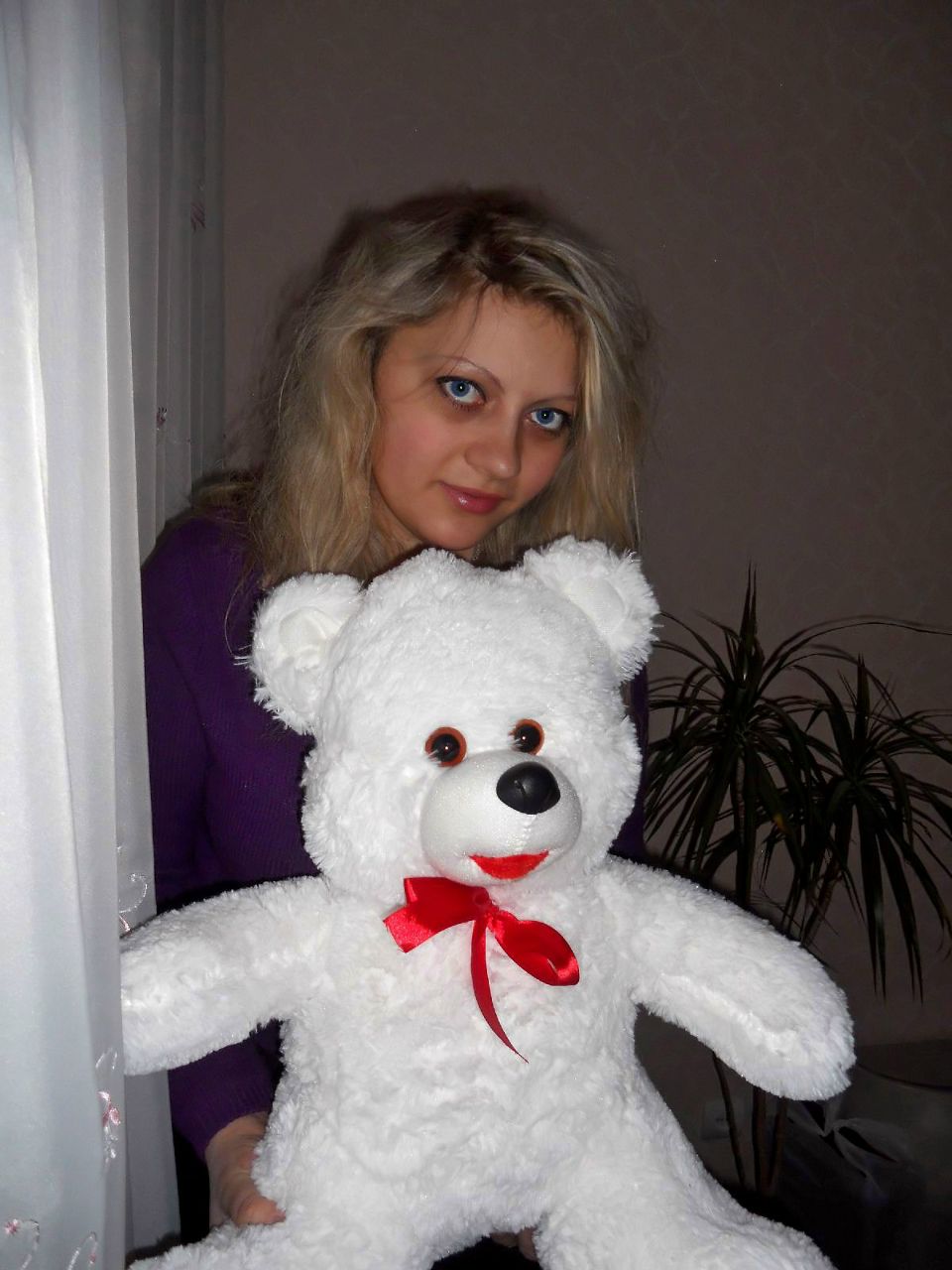 Оля Лещишина | Lexington