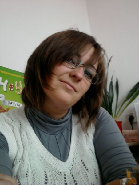 №21, Іруся Павлюк, Маневичи №21, Іруся Павлюк, Маневичи