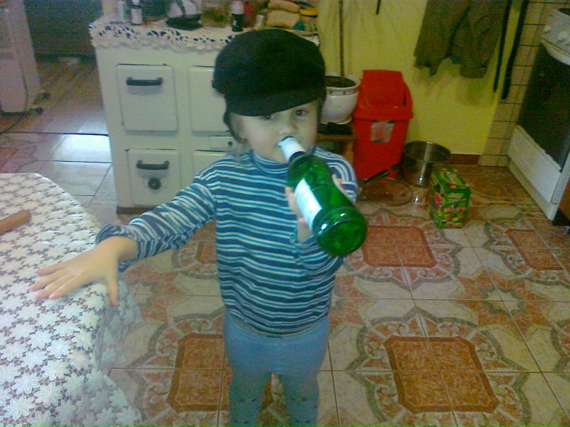 Vasja Varha | Бронька