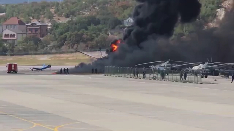 Момент крушения вертолета Ми 8 в Геленджике (три года