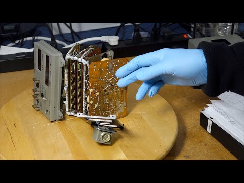 Soyuz Clock Part 2: Reverse Engineering