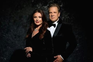 Музыка любви федорова. Песня восточная с викторией федоровой. Оксана федорова и дмитрий галихин. Оксана фёдорова поет с дмитрием галихиным. История любви оксана федорова.