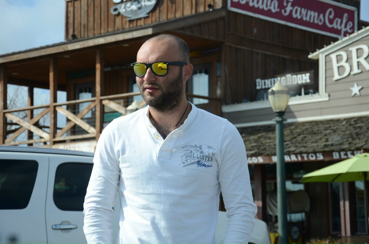 Jony Abramovich | Panama