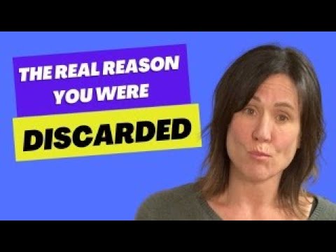 10 Signs a Narcissist has Emotionally Discarded