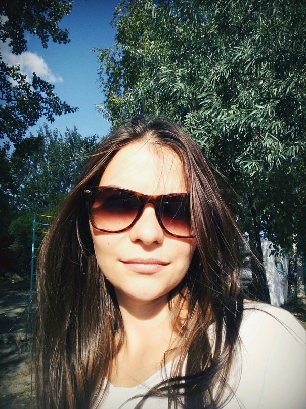 Яна Жихарева |