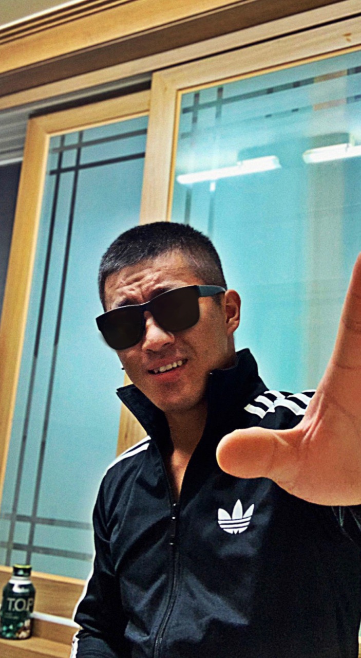 Artem Edyardovic | Gwangju