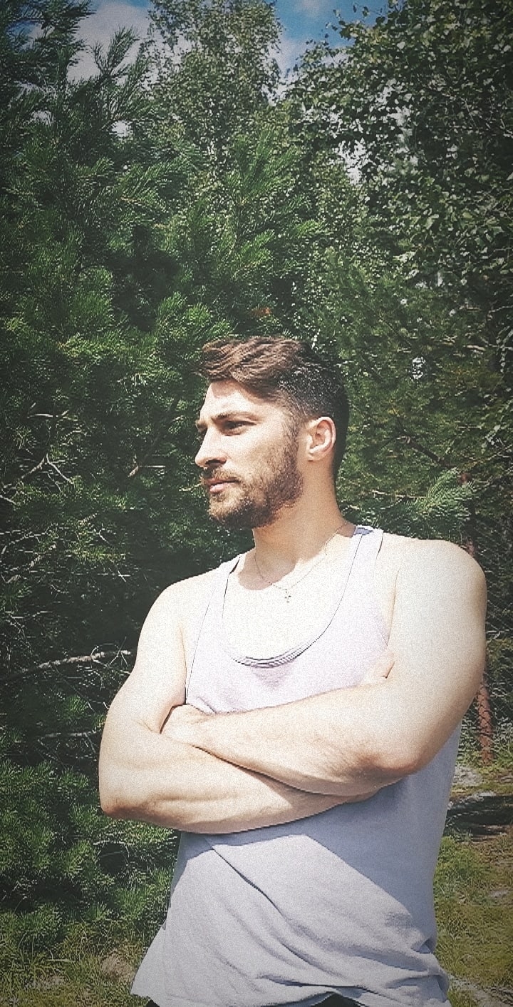 Александр Коробов |