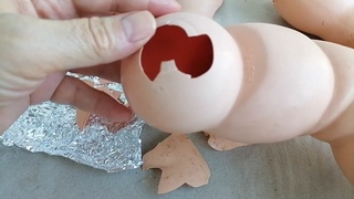 Реставрация целлулоидной куклы - YouTube