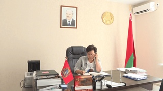 Прямую телефонную линию провела председатель Солигорского райсовета депутатов А.Калеева