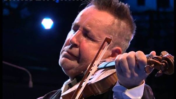 Nigel Kennedy the Palestine Strings, Vivaldi The Four Seasons Aug 2013, Proms BBC. 2,