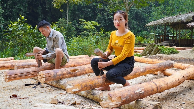 Hien build new wood kitchen, chisel the pillars of the house with the funny carpenter. My Daily